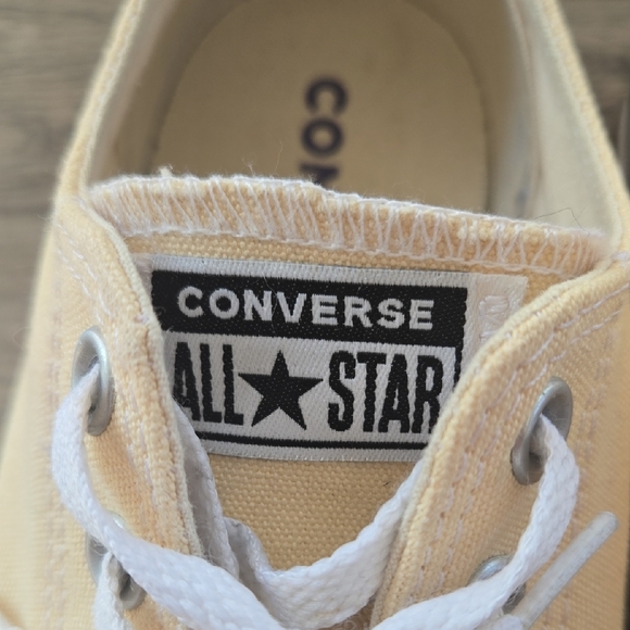 Converse All Star Pale Yellow Canvas Shoes - Picture 3 of 7
